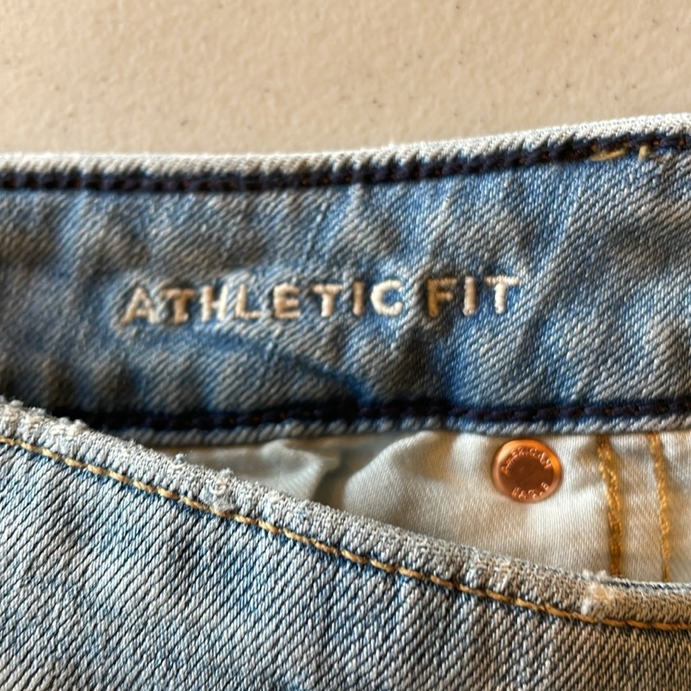 American Eagle Men’s 28x30 Airflex Jeans - Picture 7 of 7